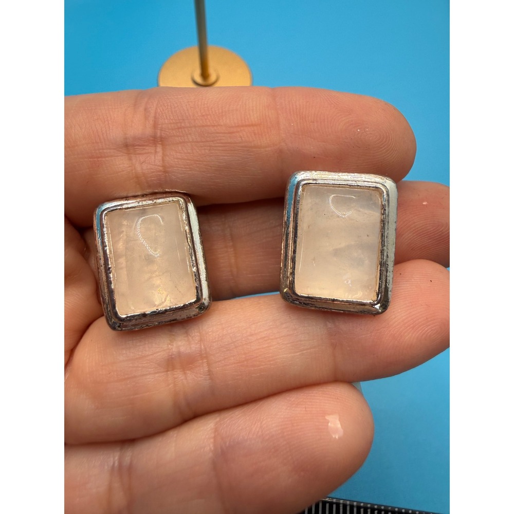 Vintage Roman Silver Tone Rose‎ Quartz Pink Stone Rectangular Clip On Earrings